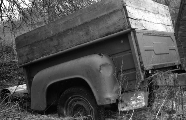 oldtrailer%202.jpg